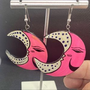 🔴Half Moon Pink Crescent Earrings